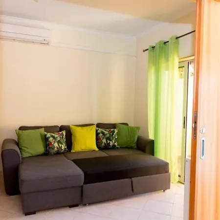Tac - House * Alcantarilha